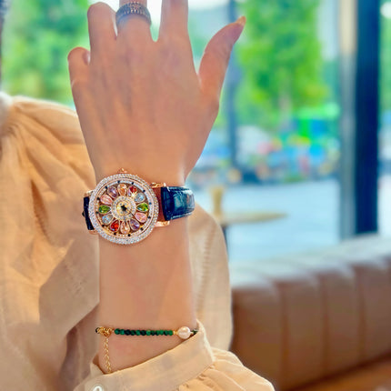 Dazzling And Fashionable Women's Quartz Watch With Colorful Rhinestone Inlay, Featuring An Alluring Rotatable Dial, Durable