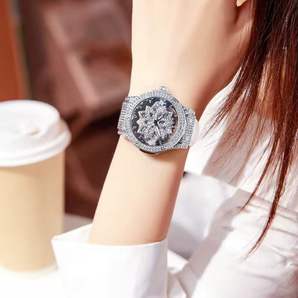 Dazzling And Fashionable Women's Quartz Watch With Colorful Rhinestone Inlay, Featuring An Alluring Rotatable Dial, Durable